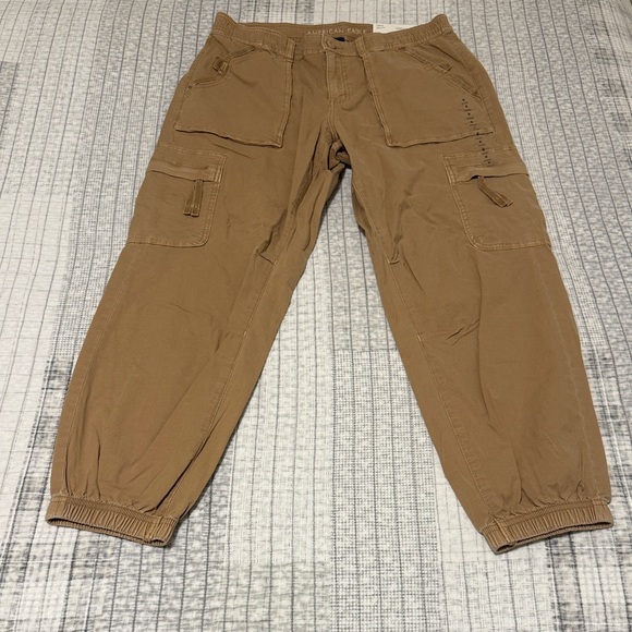 American Eagle Outfitters Pants - American Eagle outfitters size 8 short high-rise stretch baggy joggers NWT